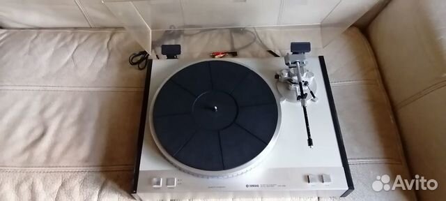 Аналоговый виниловый проигрыватель yamaha YP-D5