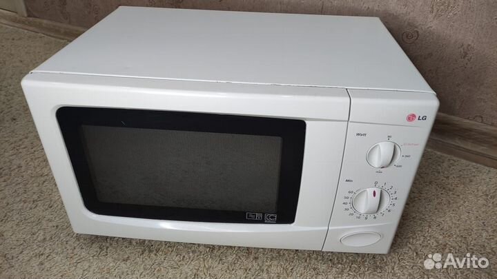 Микроволновая печь LG MS-1907C