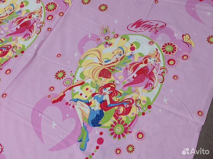 Постельное бельё 1,5 спальное и пододеяльник