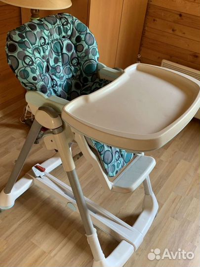 Детский стульчик для кормления peg perego