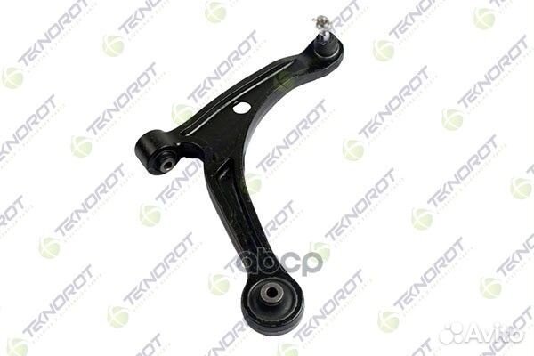 Рычаг в сборе с шаровой и сайлентблоками нижний