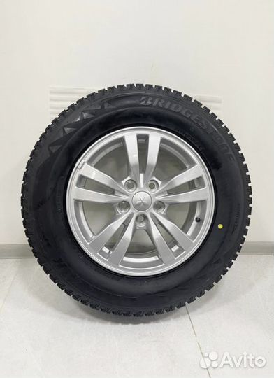 Новые Mitsubishi Outlander, Bridgestone 215/70 R16