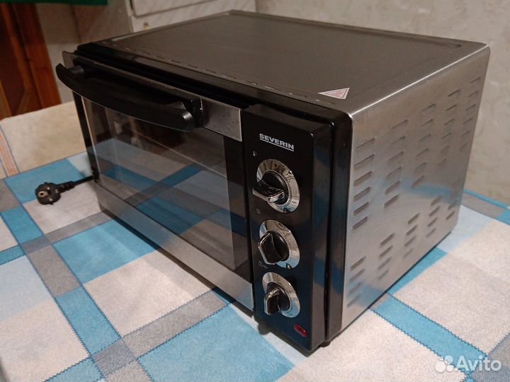 Электрическая печь духовка