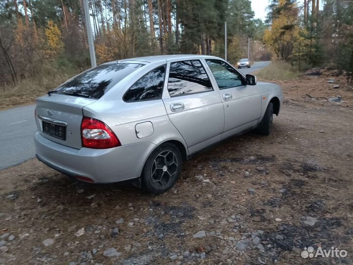 LADA Priora 1.6 МТ, 2011, 180 000 км