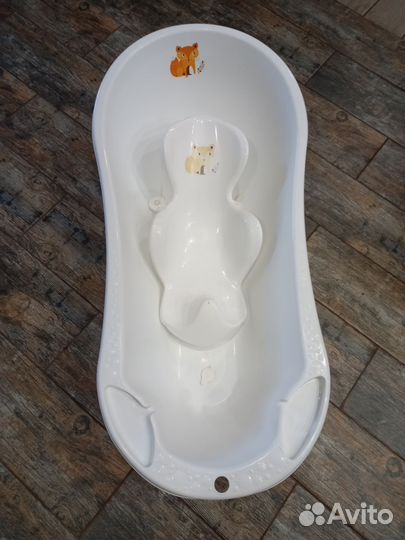 Ванночка для купания с горкой