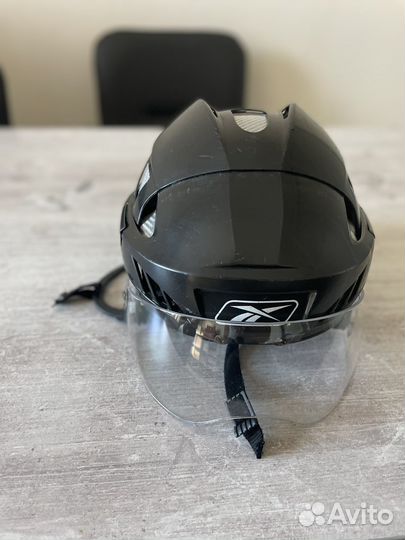 Хоккейный шлем L взрослый