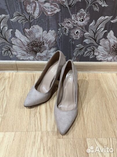 Туфли женские 37 размер