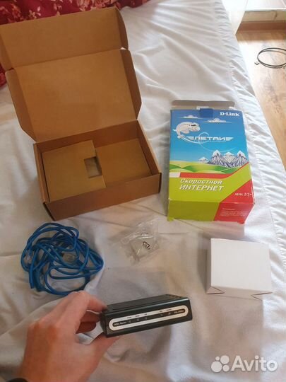 Коммутатор D-Link DES-1005A/модем DSL-2500U