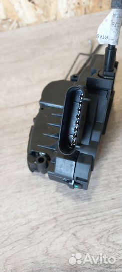 Замок двери передней правой ford focus focus III 2