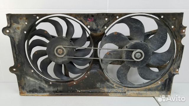 Вентилятор охлаждения радиатора Volkswagen Passat