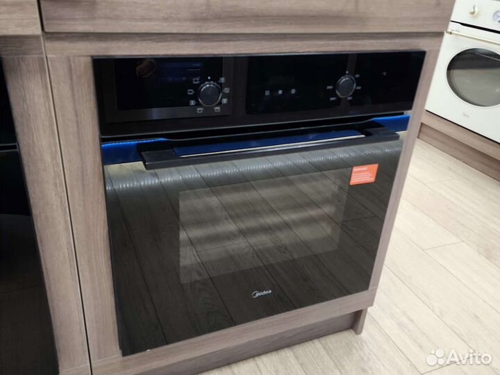 Духовой шкаф Midea mo13000x смотрите описание