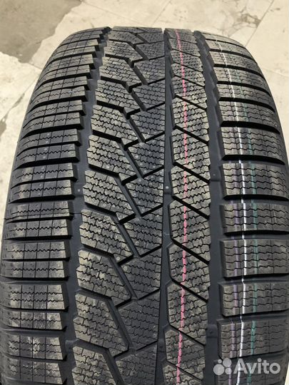 Continental ContiWinterContact TS 860S 265/40 R21 и 295/35 R21