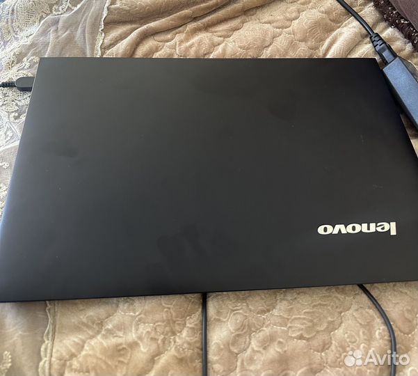 Ноутбук lenovo