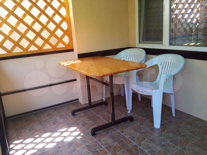 Коттедж 30 м² на участке 6 сот.