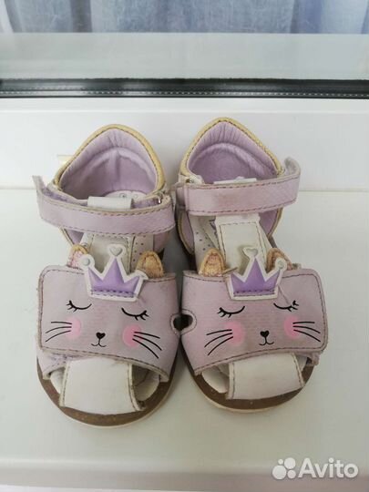 Сандали для девочки