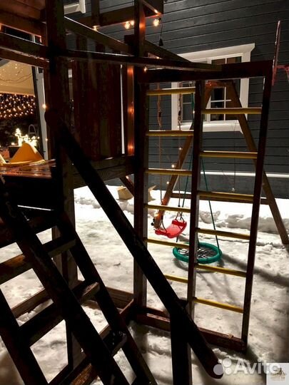 Детская площадка для зимы и лета