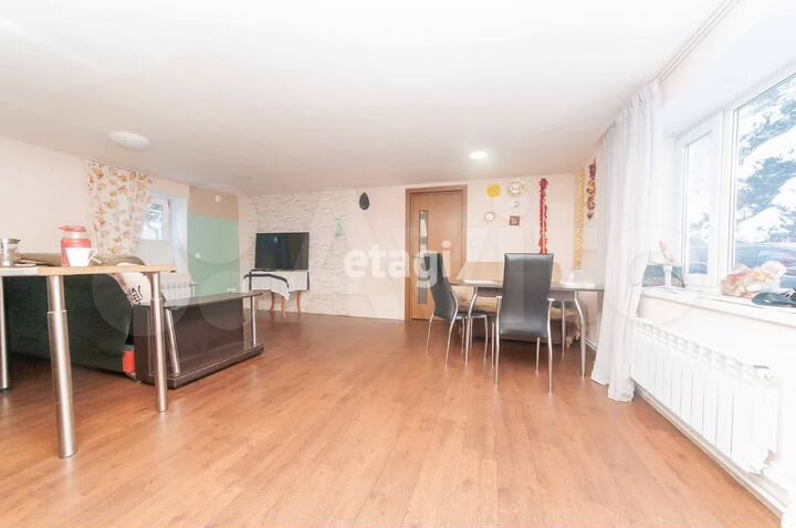 Дом 140 м² на участке 6 сот.