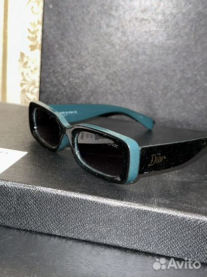 Солнцезащитные очки женские