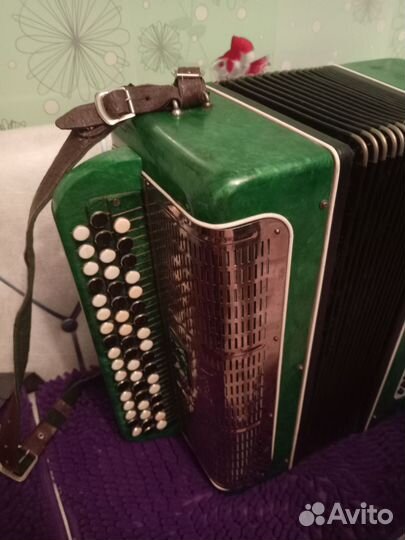 Баян Мелодия. Видео есть