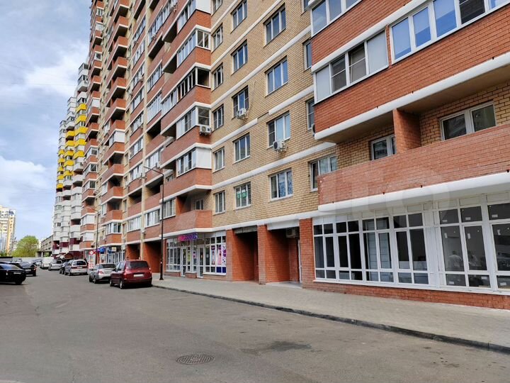 2-к. квартира, 65 м², 4/22 эт.