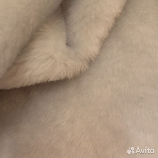 Отрез светло-серого меха И-77 - 15 пог.м