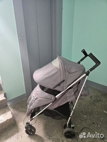 Прогулочная коляска трость