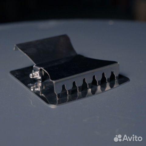 Держатель ковриков широкий (н/ж)