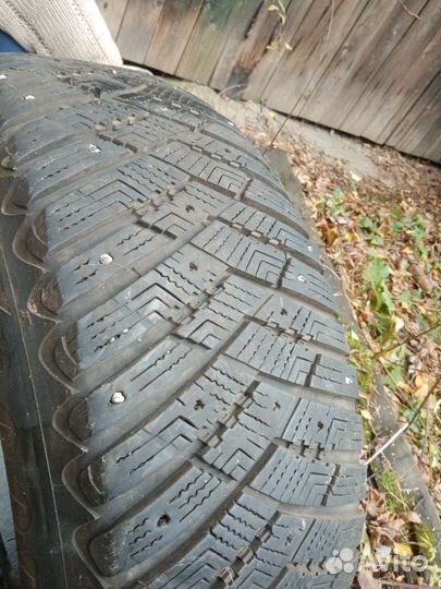 Goodyear Ultragrip Ice Arctic 235/65 R17 108T