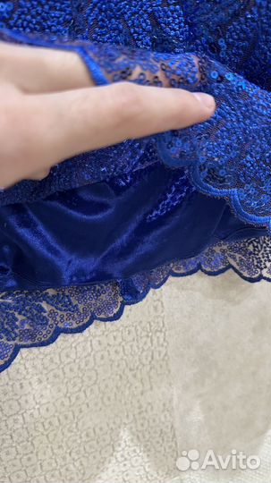 Нарядное платье