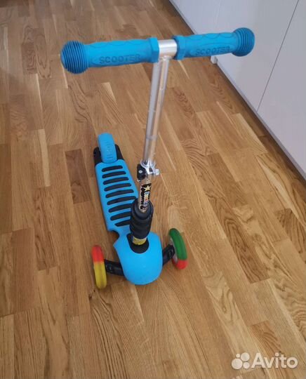 Детский самокат