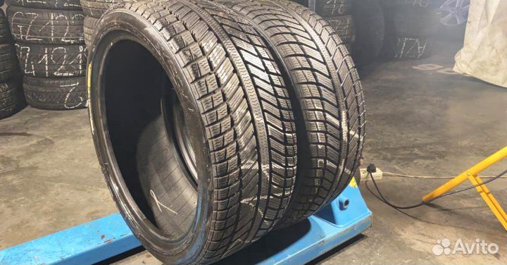 Syron Everest 1 Plus 215/55 R16