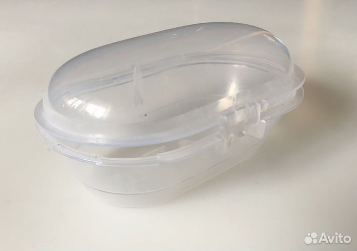 Пустышки Philips Avent 0-6 мес. с футляром, б/у