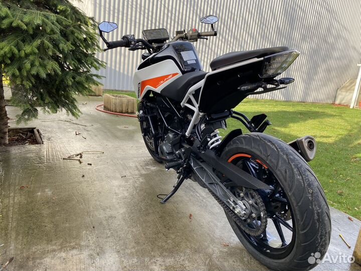 Ktm duke 390