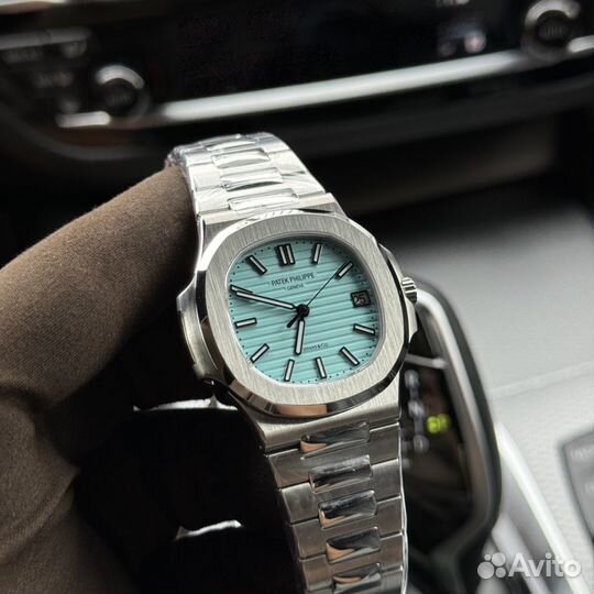 Часы Patek Philippe Nautilus Tiffany Dial