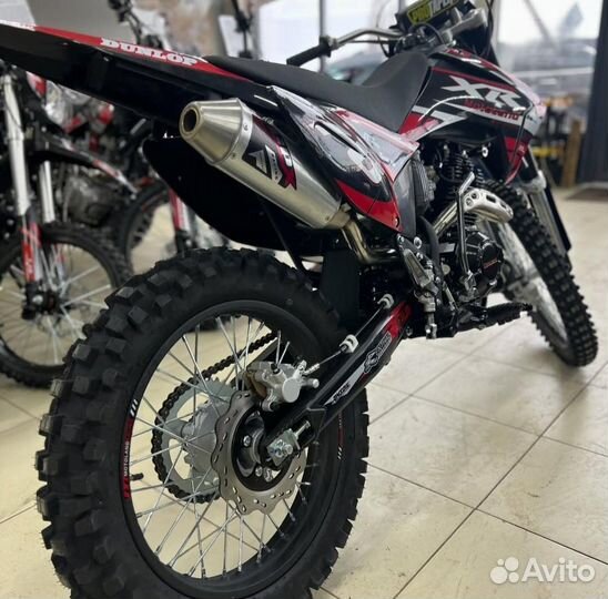 Мотоцикл эндуро Motoland XR300 lite