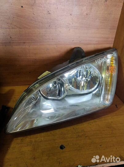 Фара Форд Фокус 2 / Ford Focus 2 до рестайлинга