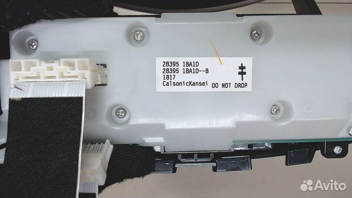 Джойстик мультимедиа Infiniti EX35, 2011