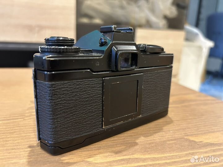 Olympus om-4 с объективом zuiko 50 1.8