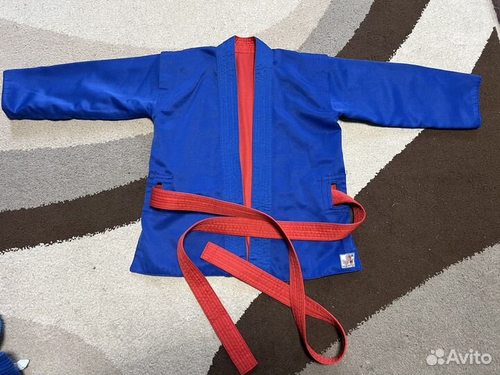 Спортивная куртка двусторонняя детская