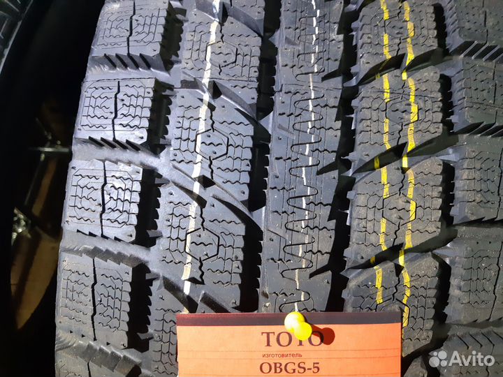 Toyo Observe GSi-5 285/45 R19
