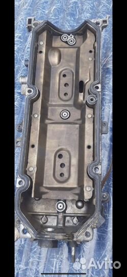 Клапанная крышка