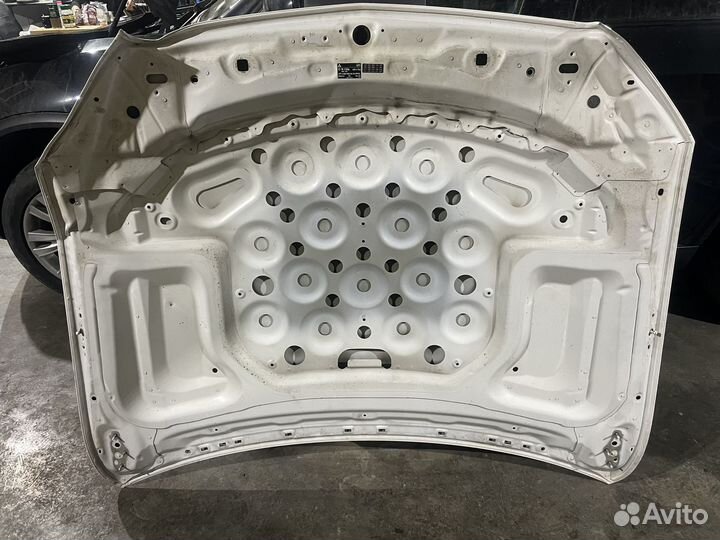 Капот mercedes на капот C 205