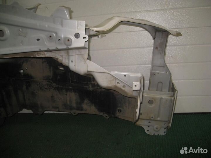 Лонжерон передний правый Citroen C-Crosser 2012