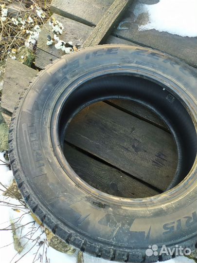 Pirelli Ice Zero 195/65 R15