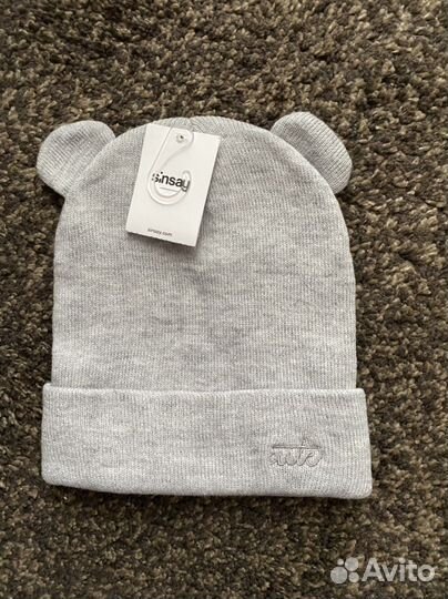 Шапки Новые от 8 лет до взрослого