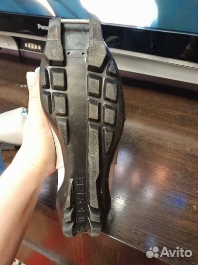 Лыжные ботинки 36 37 размер