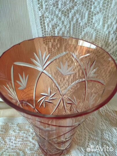 Хрусталь, стекло цветной и прозрачный