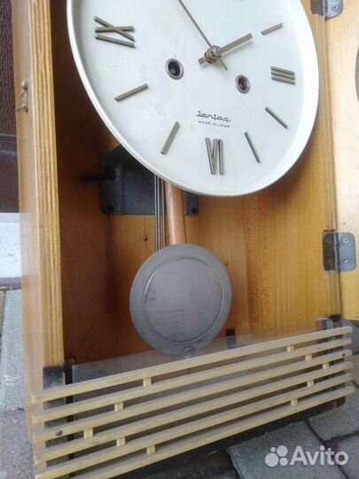 Часы с боем Янтарь