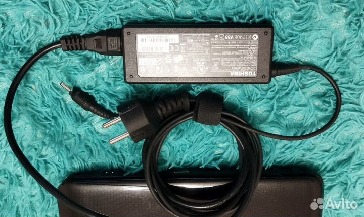 Ноутбук Toshiba Satellite L650 (на запчасти)