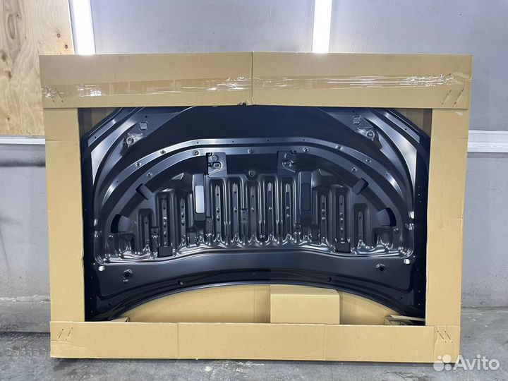 Новый капот на Lexus RX 4